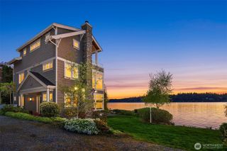 2033 E Lake Sammamish Parkway NE, Sammamish, WA 98074