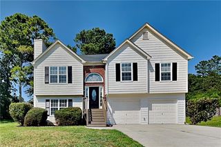 71 Farm Street, Hiram, GA 30141