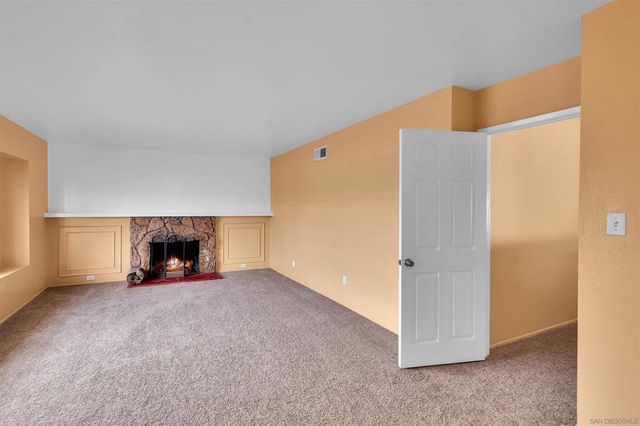4046 GLADING, San Diego, CA 92154