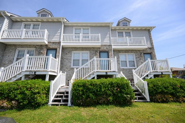 112 3rd Ave S Apt B, Surfside Beach, SC 29575