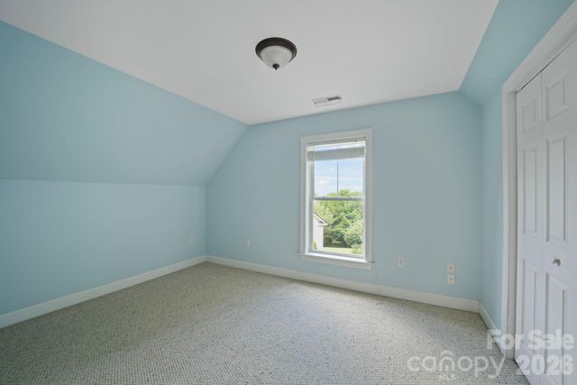 131 Macdougall Lane, Weaverville, NC 28787