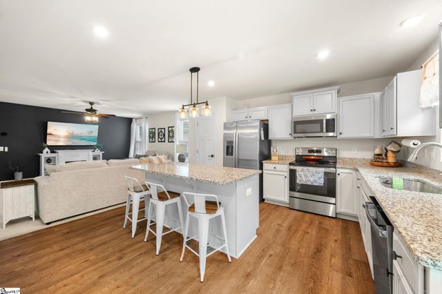232 Stockland Trail, Fountain Inn, SC 29644