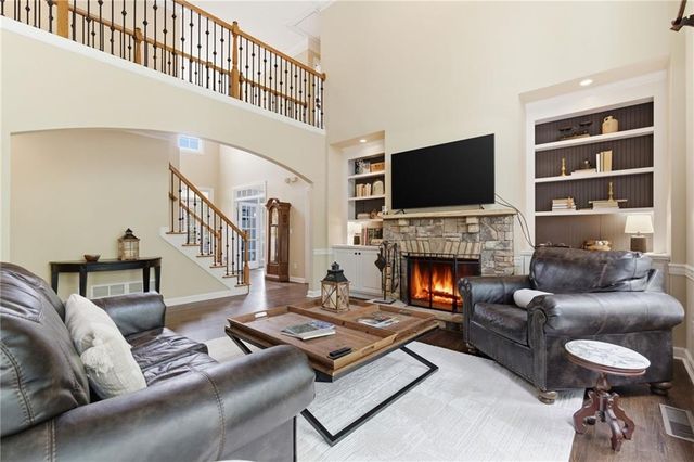 5230 Woodleaf Drive, Cumming, GA 30040