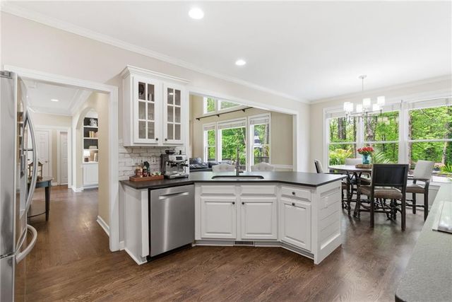 5230 Woodleaf Drive, Cumming, GA 30040