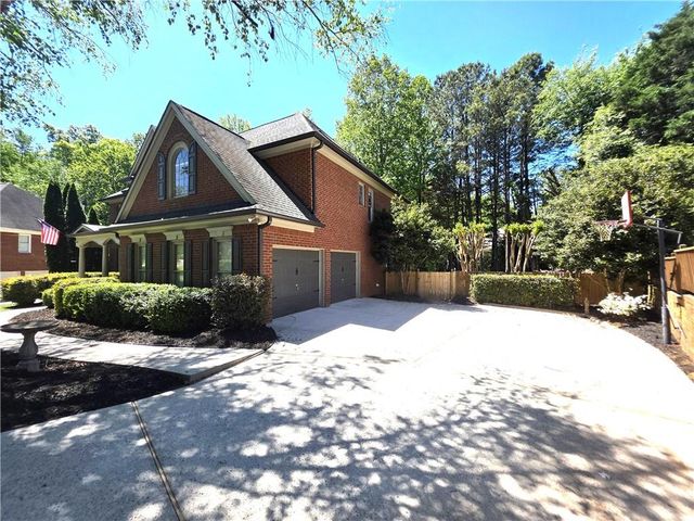 5230 Woodleaf Drive, Cumming, GA 30040