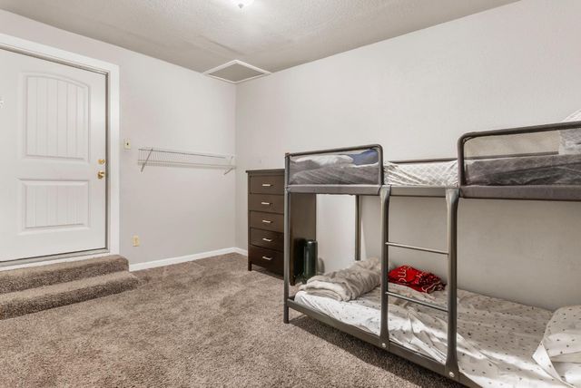 2344 Regal Rd, Modesto, CA 95358