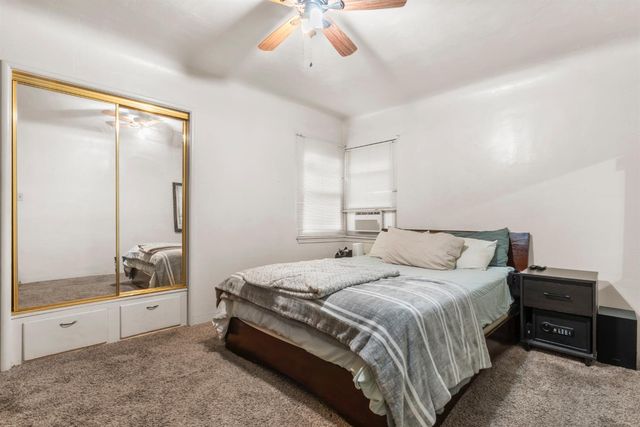 2344 Regal Rd, Modesto, CA 95358