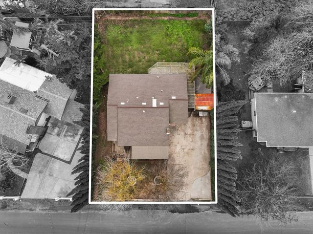 2344 Regal Rd, Modesto, CA 95358