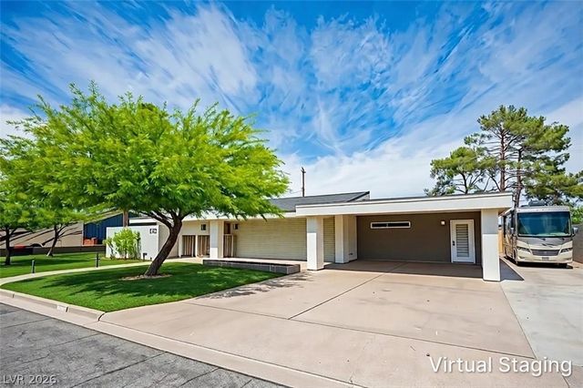 330 East Country Club Drive, Henderson, NV 89015