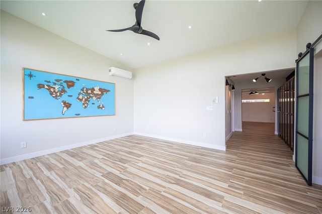 330 East Country Club Drive, Henderson, NV 89015