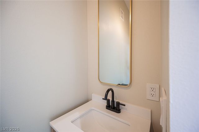 330 East Country Club Drive, Henderson, NV 89015