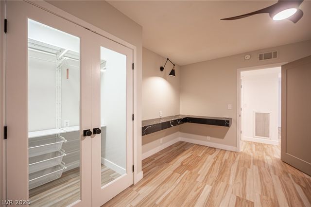 330 East Country Club Drive, Henderson, NV 89015