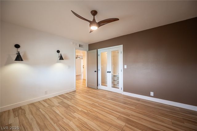 330 East Country Club Drive, Henderson, NV 89015