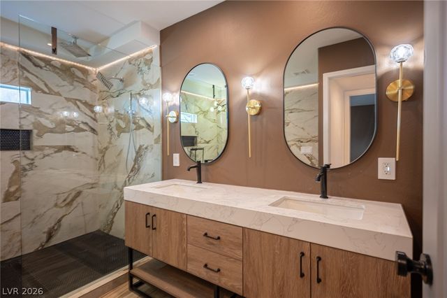 330 East Country Club Drive, Henderson, NV 89015