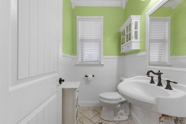 1327 Kenney Hall Road, Brenham, TX 77833