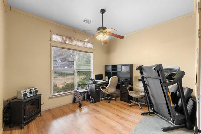 1327 Kenney Hall Road, Brenham, TX 77833