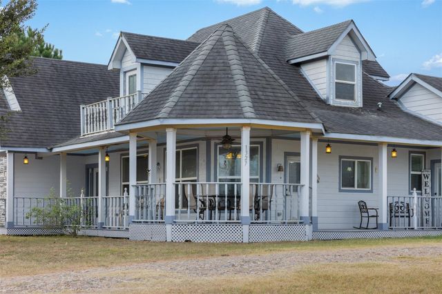 1327 Kenney Hall Road, Brenham, TX 77833