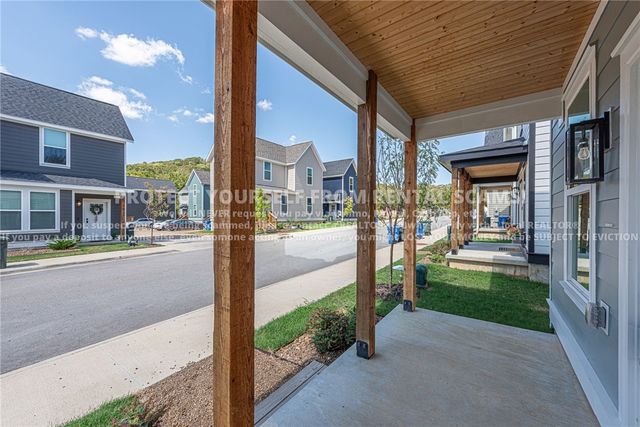1030 S Laramie Heights, Fayetteville, AR 72704
