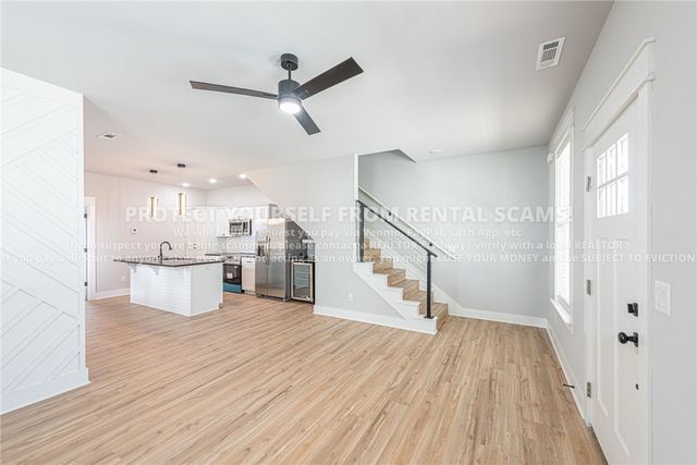 1030 S Laramie Heights, Fayetteville, AR 72704