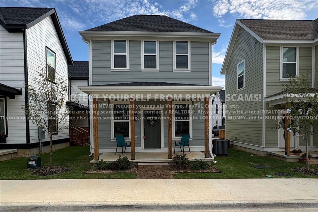 1030 S Laramie Heights, Fayetteville, AR 72704