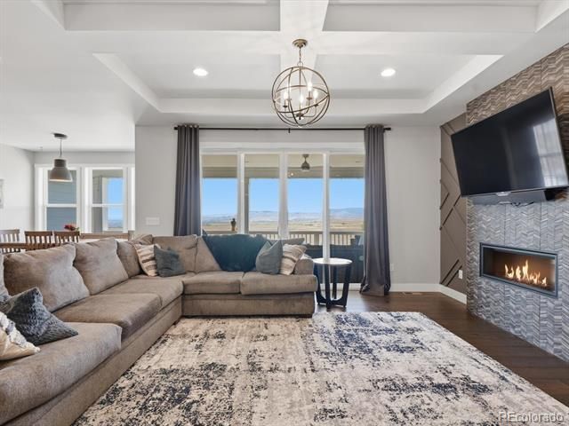 18582 W 87th Avenue, Arvada, CO 80007
