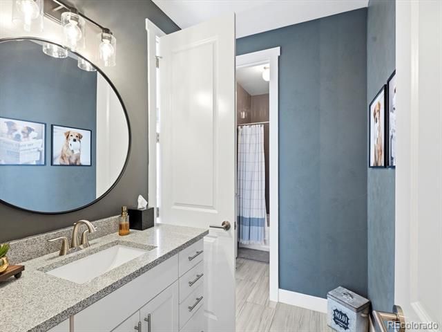 18582 W 87th Avenue, Arvada, CO 80007