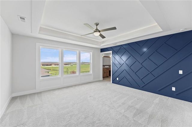 21103 W 186th Terrace, Spring Hill, KS 66083