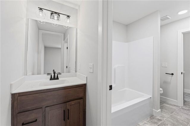 21103 W 186th Terrace, Spring Hill, KS 66083