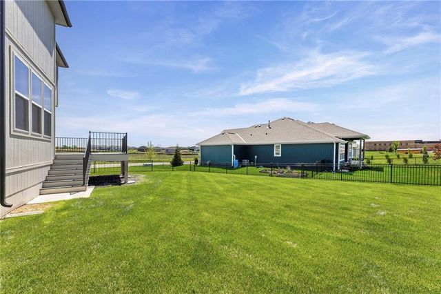21103 W 186th Terrace, Spring Hill, KS 66083