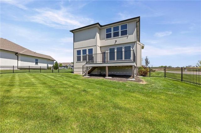 21103 W 186th Terrace, Spring Hill, KS 66083