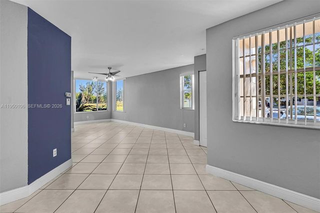 2881 N Oakland Forest Dr 113, Oakland Park, FL 33309