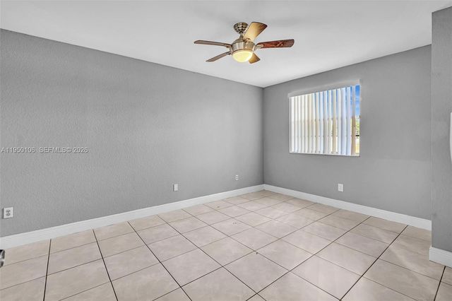 2881 N Oakland Forest Dr 113, Oakland Park, FL 33309