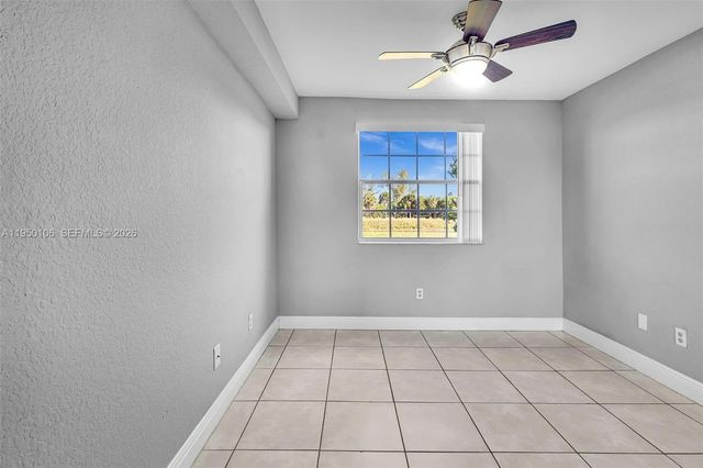 2881 N Oakland Forest Dr 113, Oakland Park, FL 33309