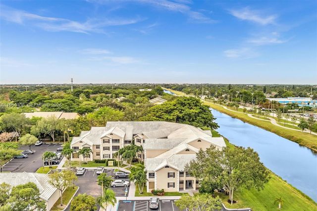 2881 N Oakland Forest Dr 113, Oakland Park, FL 33309