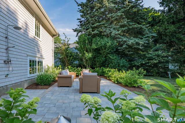 15 Highland Terrace, Madison, CT 06443