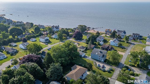 15 Highland Terrace, Madison, CT 06443