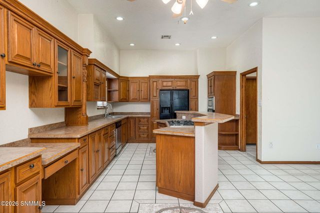 4046 Lilac Drive, Las Cruces, NM 88005