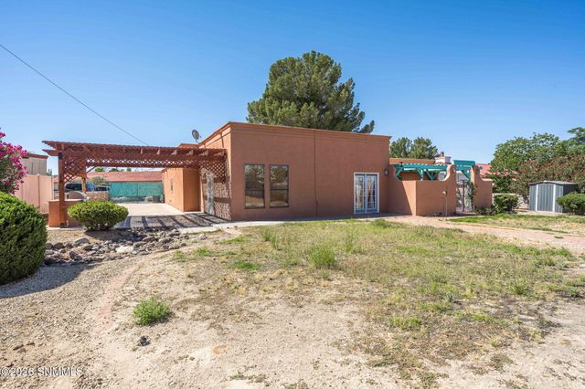4046 Lilac Drive, Las Cruces, NM 88005