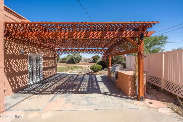 4046 Lilac Drive, Las Cruces, NM 88005