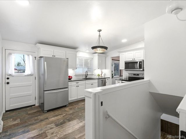 6852 S Greenwood Street, Littleton, CO 80120