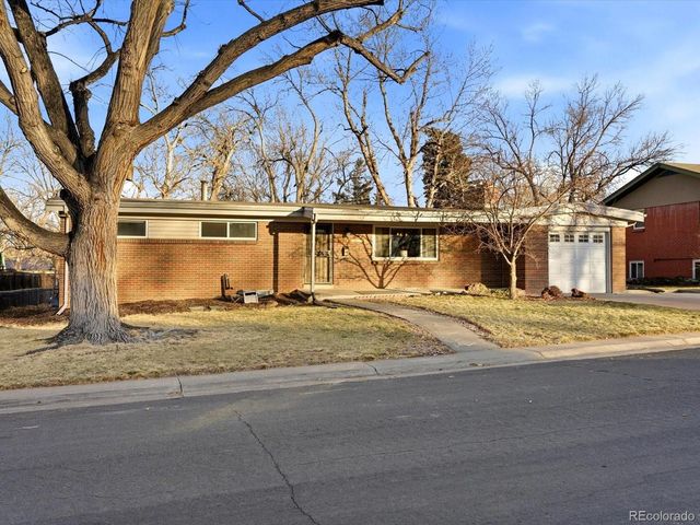 6852 S Greenwood Street, Littleton, CO 80120