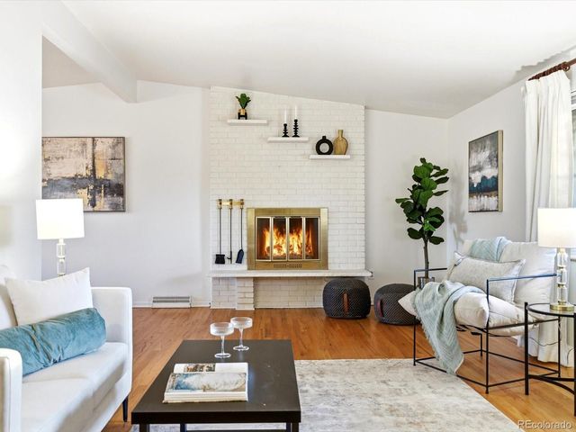 6852 S Greenwood Street, Littleton, CO 80120