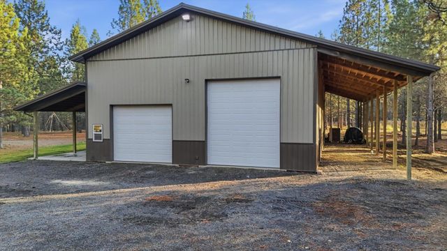 27501 N Bruce Rd, Chattaroy, WA 99003