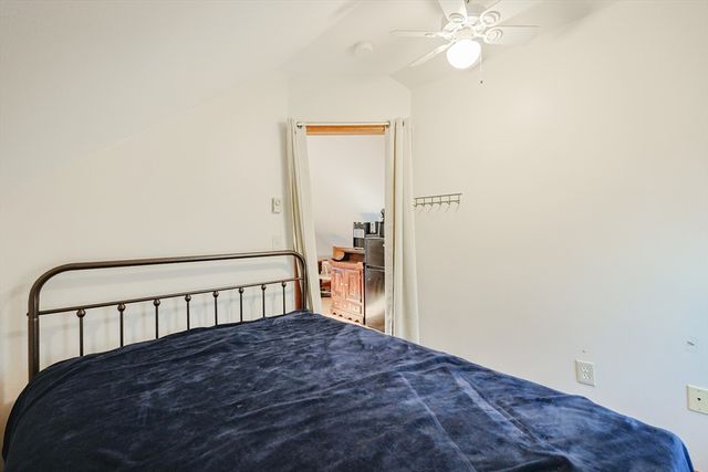 107 Lake B, Webster, MA 01570