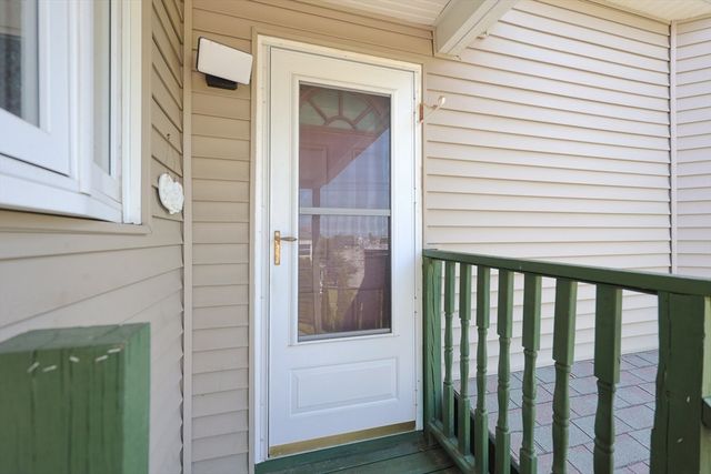 107 Lake B, Webster, MA 01570