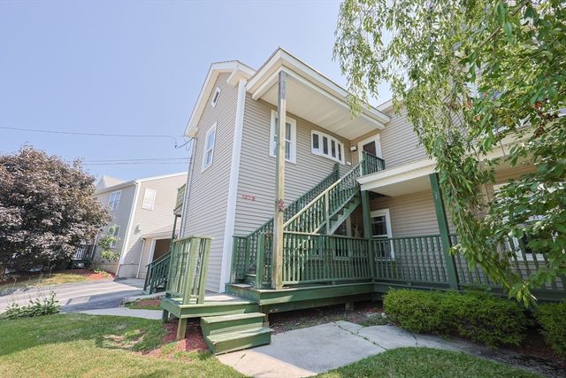 107 Lake B, Webster, MA 01570