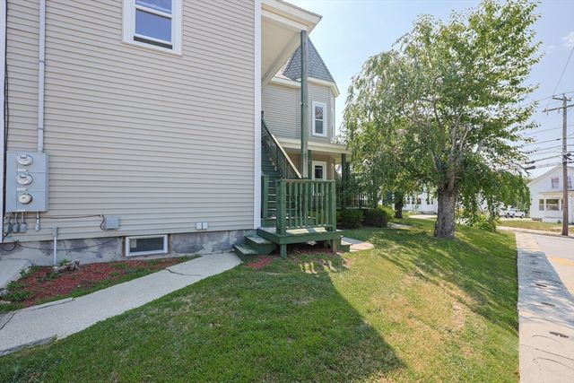 107 Lake B, Webster, MA 01570