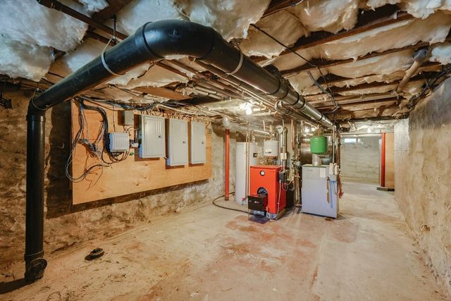 107 Lake B, Webster, MA 01570