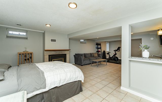 2046 26th Avenue NW, Rochester, MN 55901