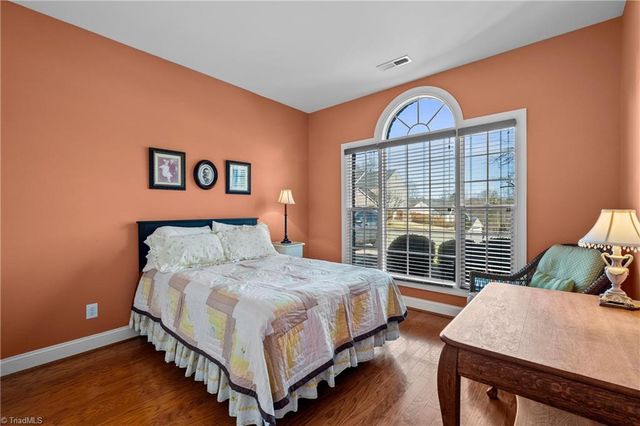 217 Harmon Ridge Lane, Kernersville, NC 27284